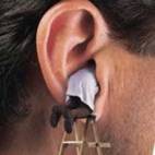 kulak-misafiri-olunan-yaran-diyaloglar_496449